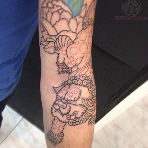 Amazing Foo Dog Tattoo On Arm